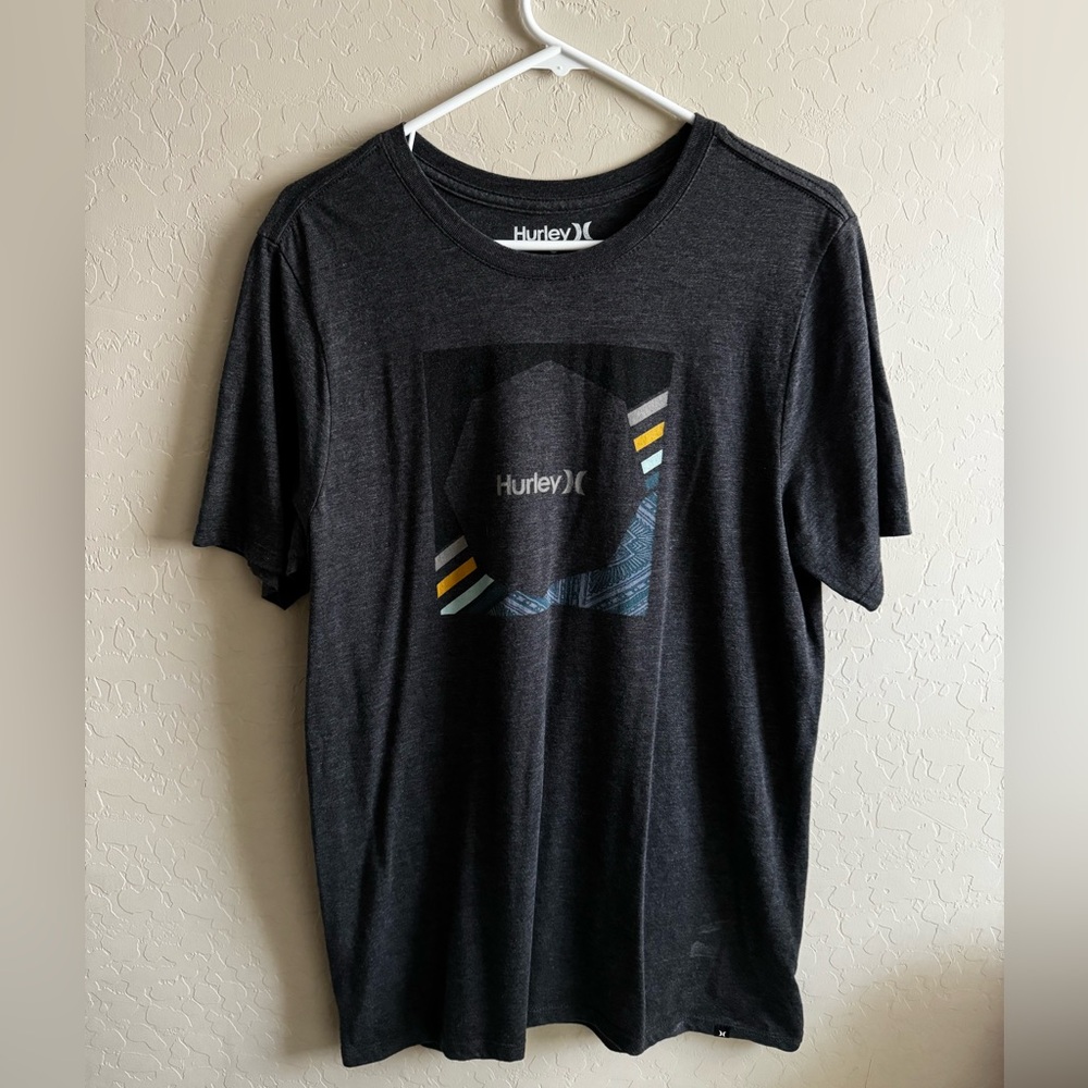 Hurley Shirt Size M